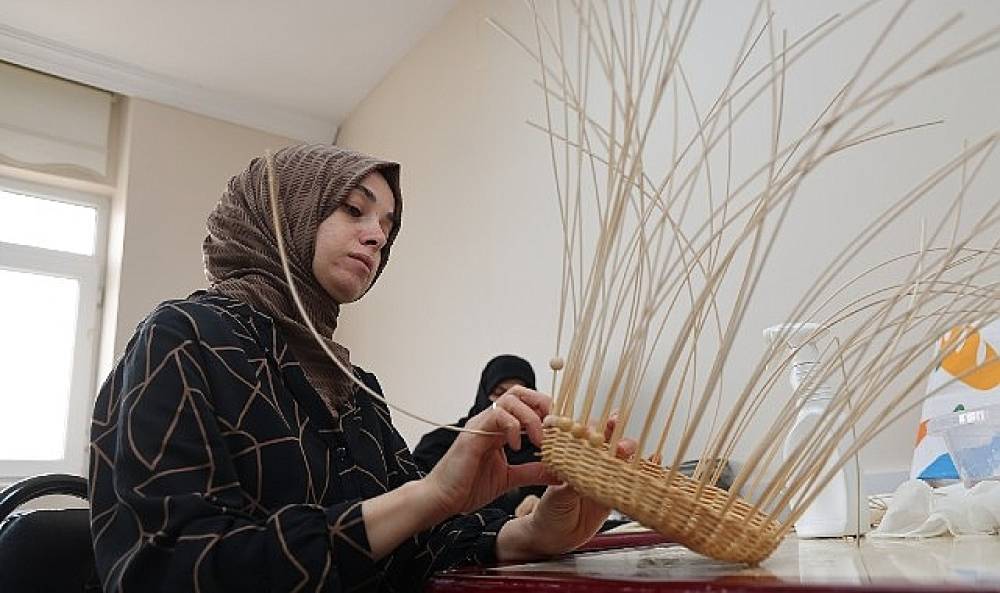 KO-MEK ile &uuml;reten eller, değişen hayatlar