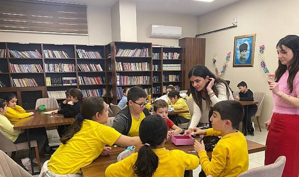 Maltepeli &ccedil;ocuklar hayal g&uuml;&ccedil;lerini k&acirc;ğıda d&ouml;kt&uuml;