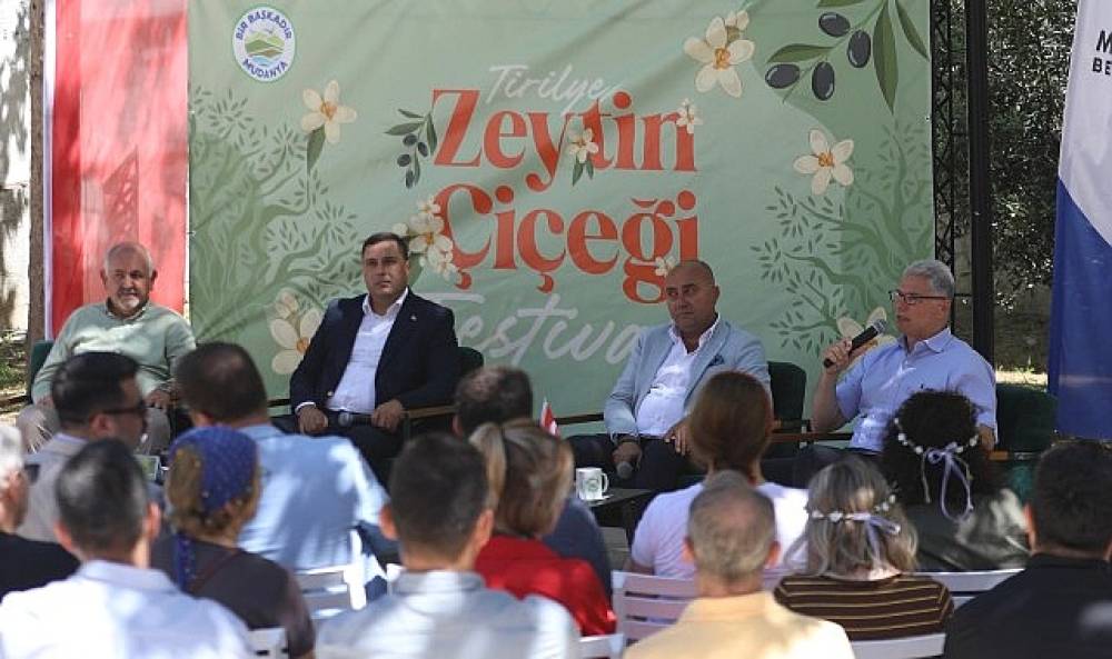 Tirilye'de &ldquo;Zeytin &Ccedil;i&ccedil;eği Festivali"ne B&uuml;y&uuml;k İlgi
