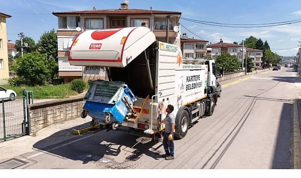 Kartepe'de Bayram Sonrası Titiz &Ccedil;alışma