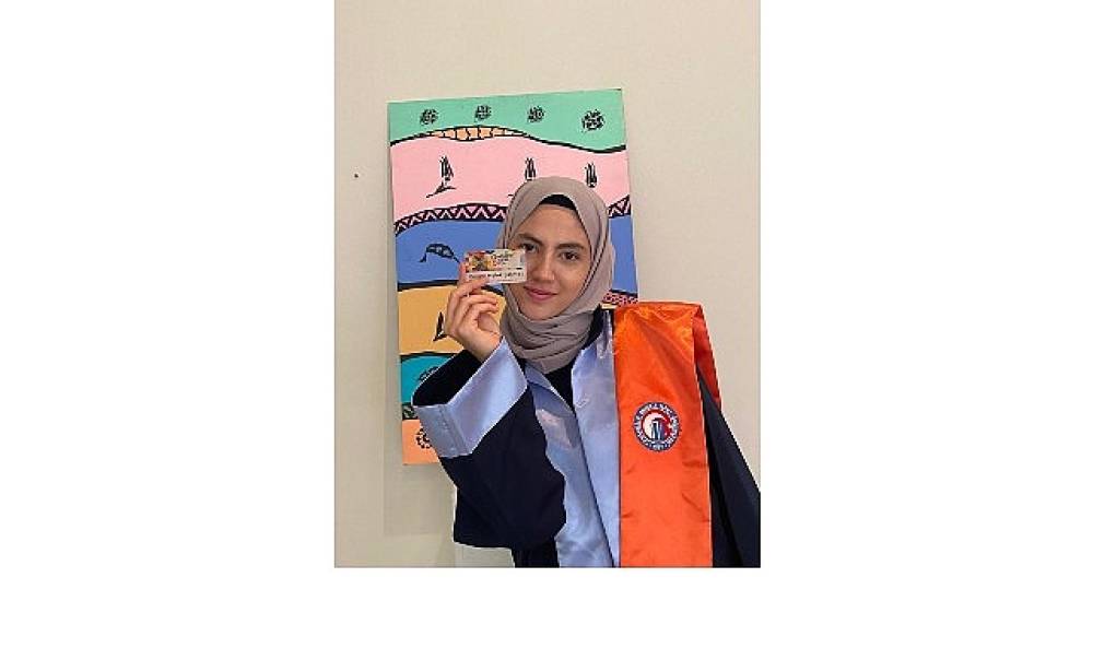 Engelli Emine'nin kep takma hayali ger&ccedil;ek oldu