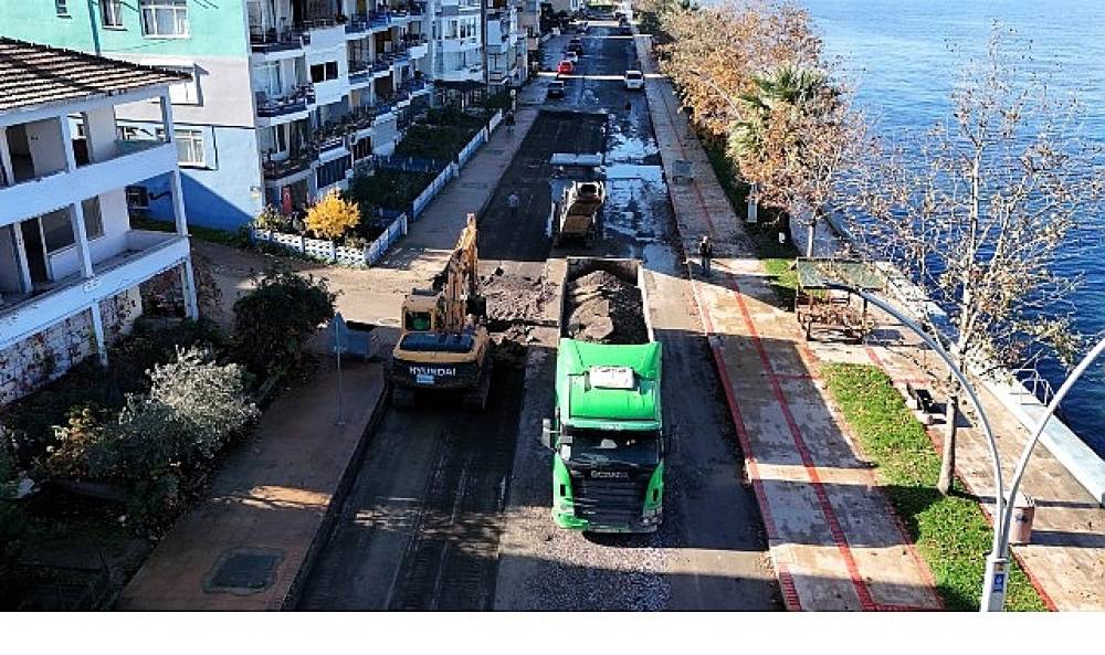 Gölcük Halıdere Sahil Caddesi'ne kapsamlı yenileme