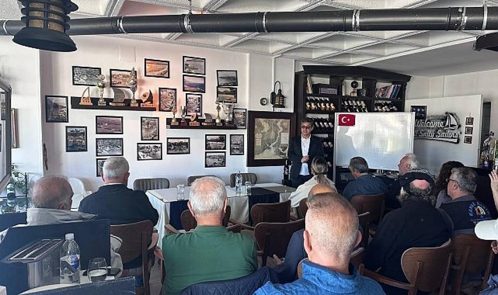 Yat Yelken Spor Kul&uuml;b&uuml; Genel Kurulu yapıldı