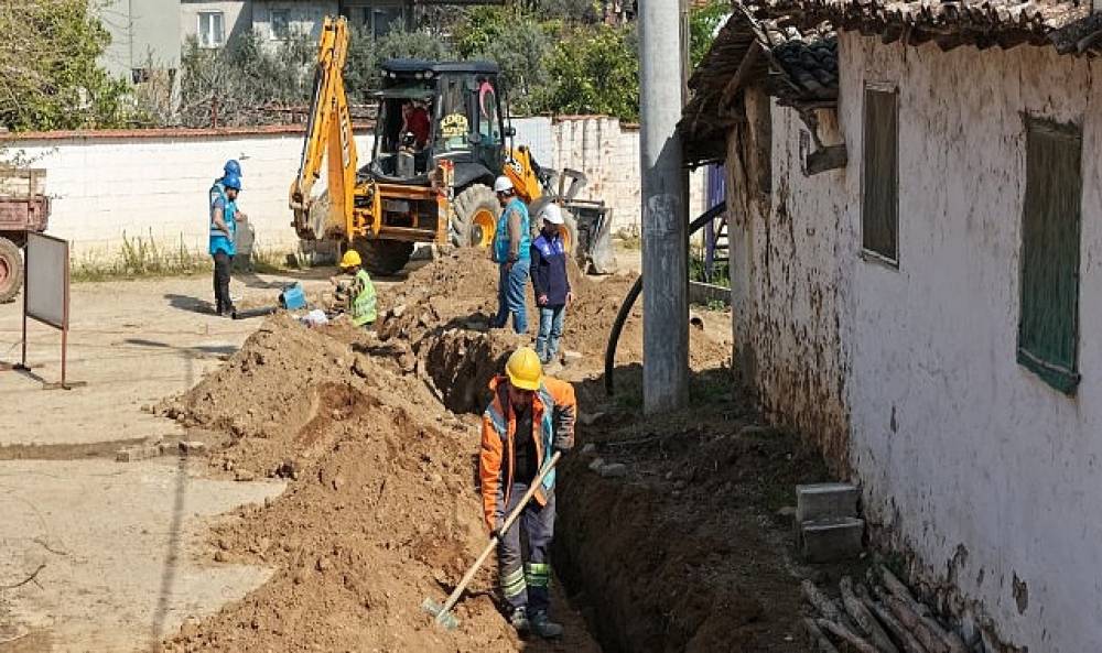 Başkan &Ccedil;er&ccedil;ioğlu'ndan K&ouml;şk'te Altyapı Yatırımı