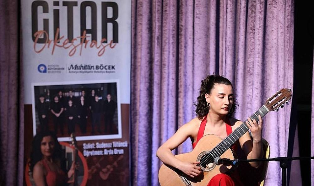 İsmail Baha Sürelsan Konservatuvarı'ndan “Gitar Orkestrası Konseri