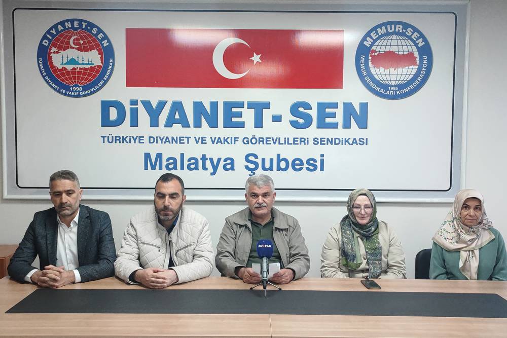 Diyanet-Sen Malatya Şube Başkanı Engin: Ahlaki değerlerimiz tehdit altında