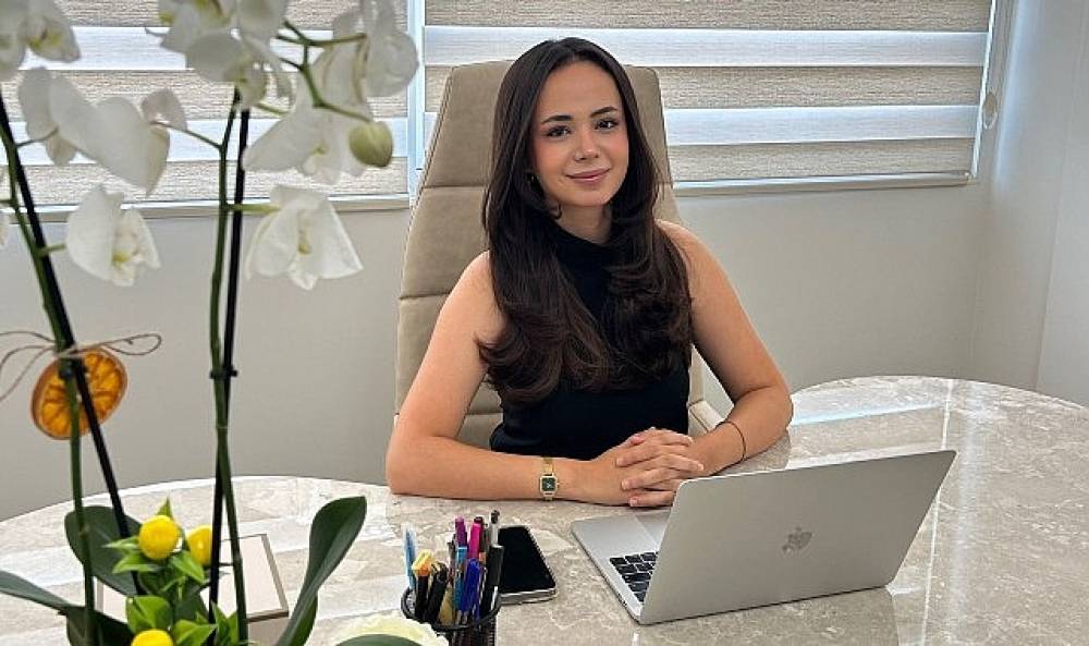 Diyetisyen S&uuml;meyra G&ouml;z&uuml;m, Atak&ouml;y'deki Yeni Danışmanlık Merkezinde Hizmet Vermeye Başladı