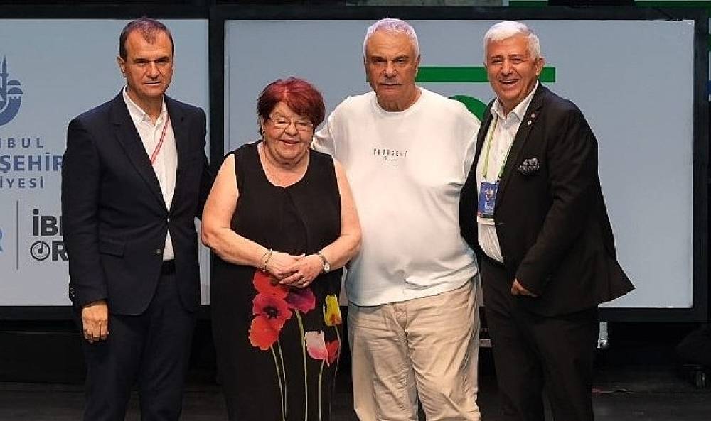 Büyükçekmece'de Sanat Onurları Sahiplerini Buldu