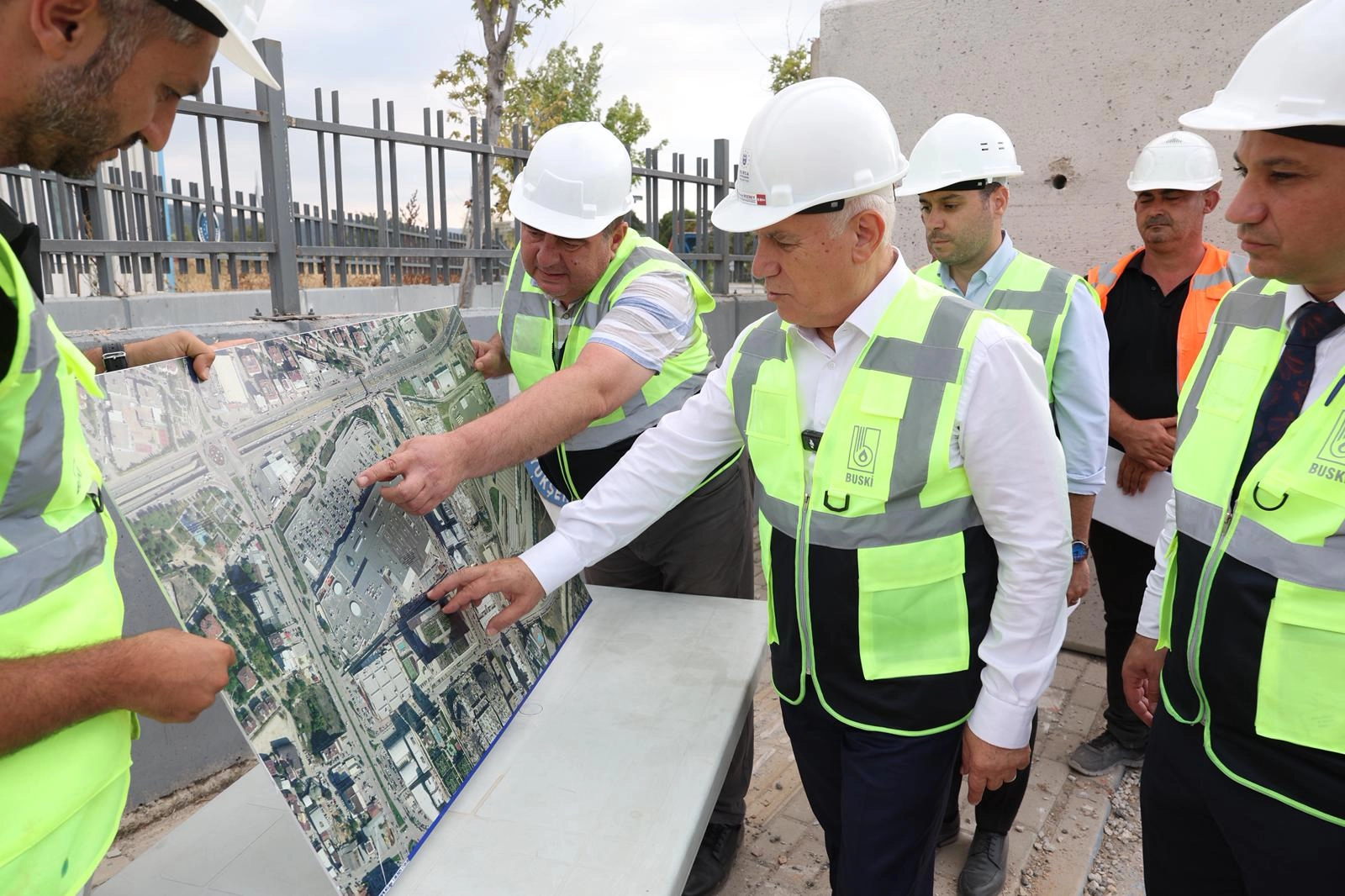 Odunluk'ta Yağmur Suyu ve Kanalizasyon Hattı Çalışmaları Başladı