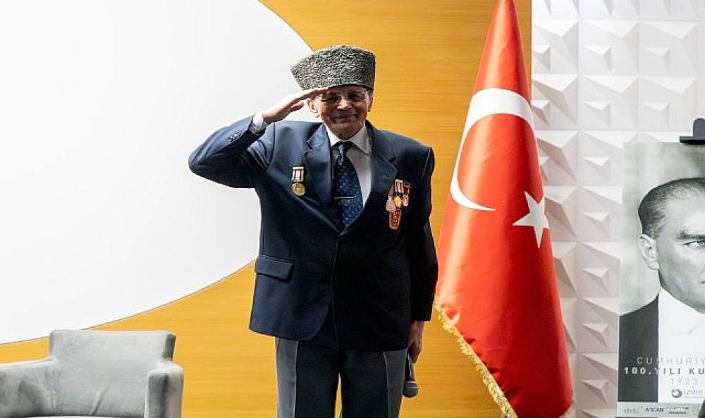 Karşıyaka'da Kıbrıs destanı: Magosa kahramanı tarihe ışık tuttu