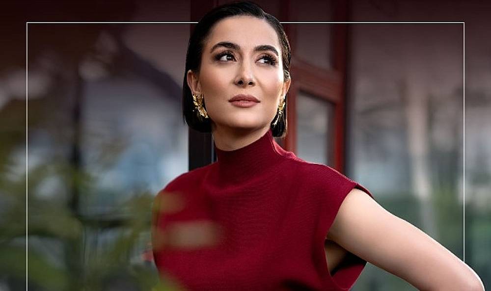 Gelenekten günümüze: Ezgi Eyüboğlu'ndan yeni bir şarkı 