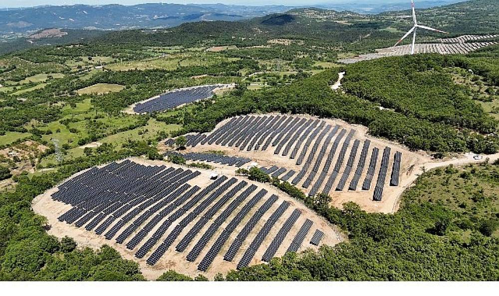 Akfen Yenilenebilir Enerji'den Temiz Enerjinin Dijital D&ouml;n&uuml;ş&uuml;m&uuml;ne Yapay Zek&acirc; Desteği