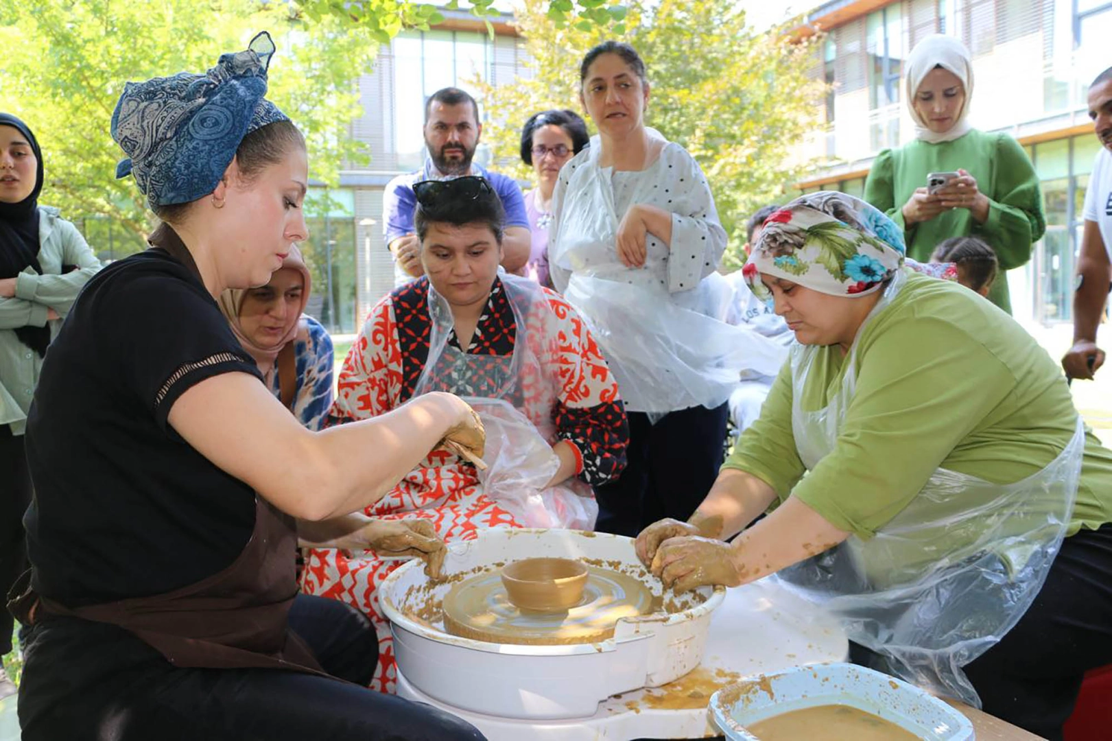 Özel Bireyler İçin Sosyal Projeler Sürüyor