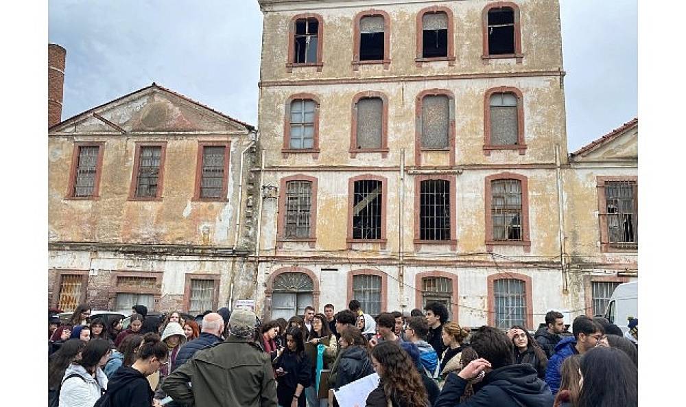 İTÜ'lü Öğrenciler Mimari Üretimlerini Ayvalık Alan Başkanlığı'yla Paylaşacak