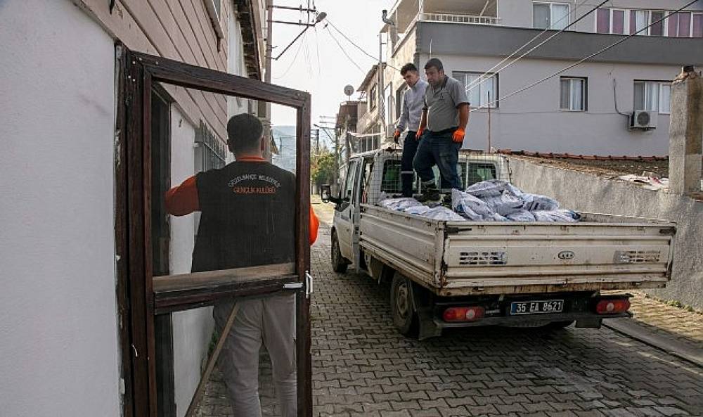 Güzelbahçe Belediyesi'nden Kış Desteği Başladı