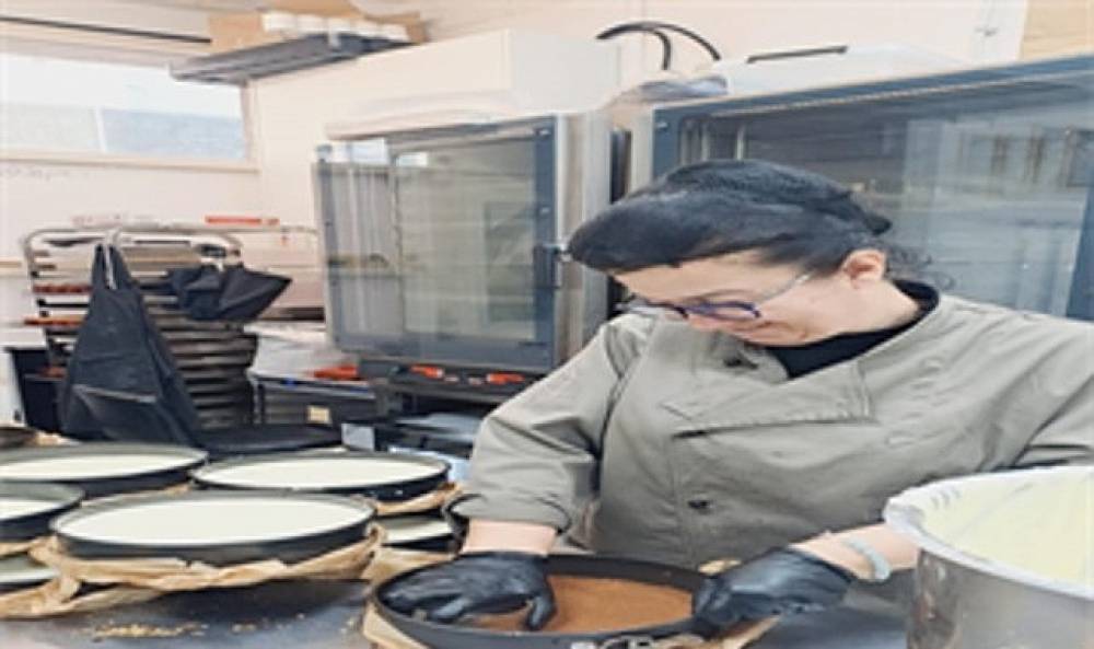 Meslek Fabrikası ile altın bileziği taktı, Hollanda'da pastacı oldu