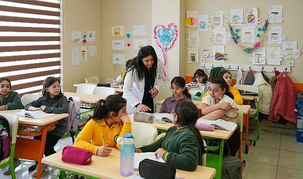 Fındıklı Mahalle Evi, &Ouml;ğrencilerin ve Vatandaşların Buluşma Noktası