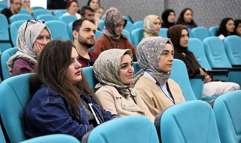 II. Meram PDR G&uuml;nleri ile Rehber &Ouml;ğretmenler ve Psikolojik Danışmanlar KTO Karatay'da Buluştu