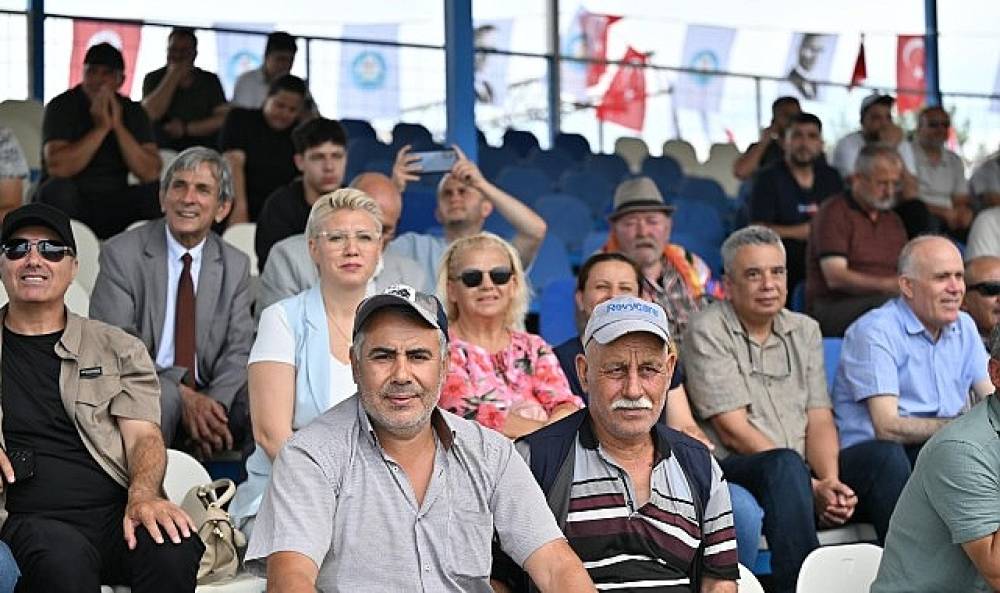 Manisa'da G&uuml;reş Heyecanı Başladı: Yuntdağı Er Meydanı Pehlivanları Ağırlıyor