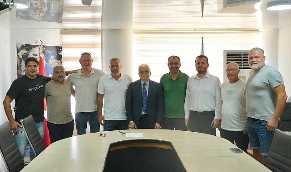 Burhaniye Belediyespor'un Yeni Teknik Kadrosu Belirlendi