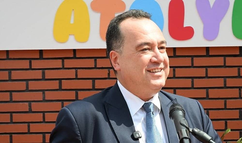 Alaşehir'de Eğitime Yeni Adım: Ferdi Zeyrek Atölyesi Açıldı