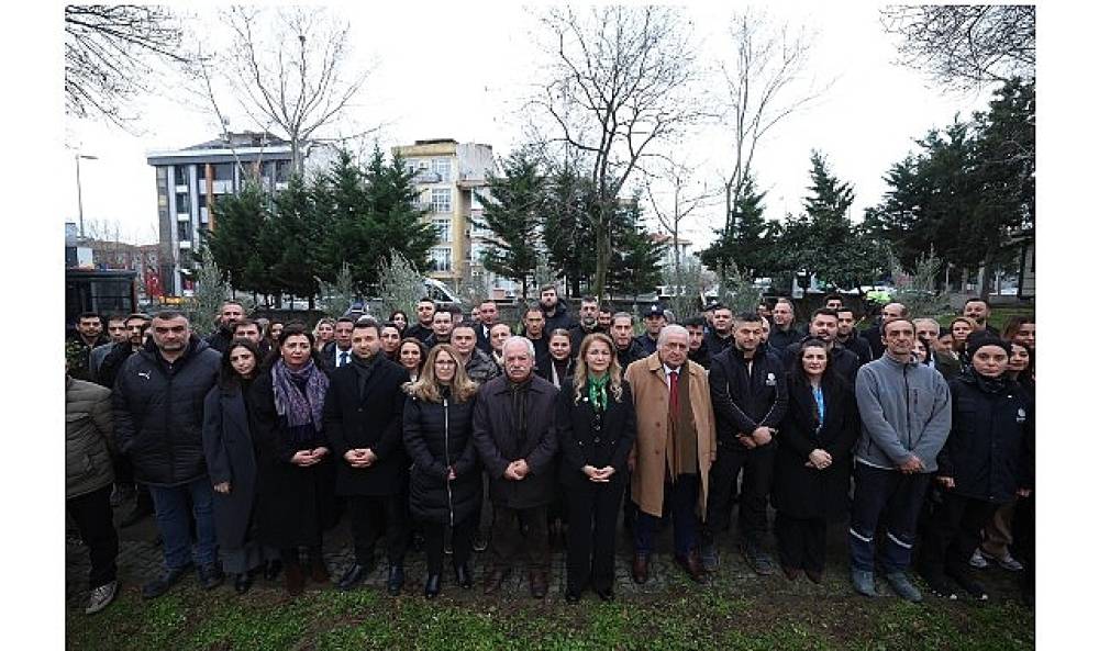 Bakırk&ouml;y'de 11 İli Temsilen 11 Zeytin Fidanı Dikildi