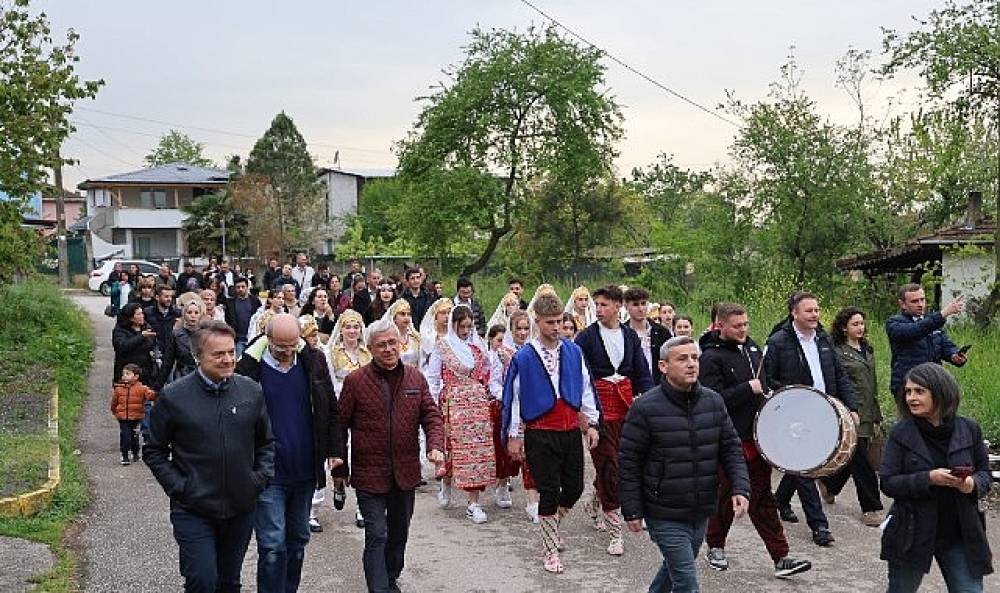 Kartepe'de Hıdırellez Coşkusu
