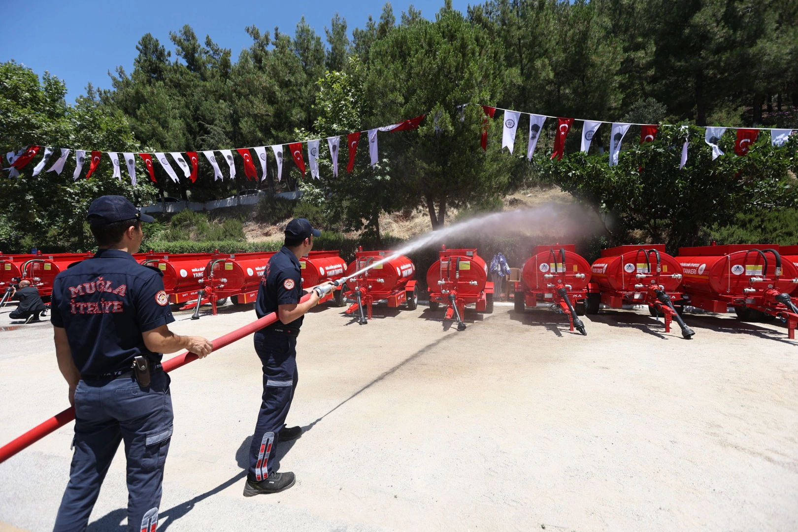 Muğla'da Yangınlara Karşı Yeni Araçlarla Güçlendi