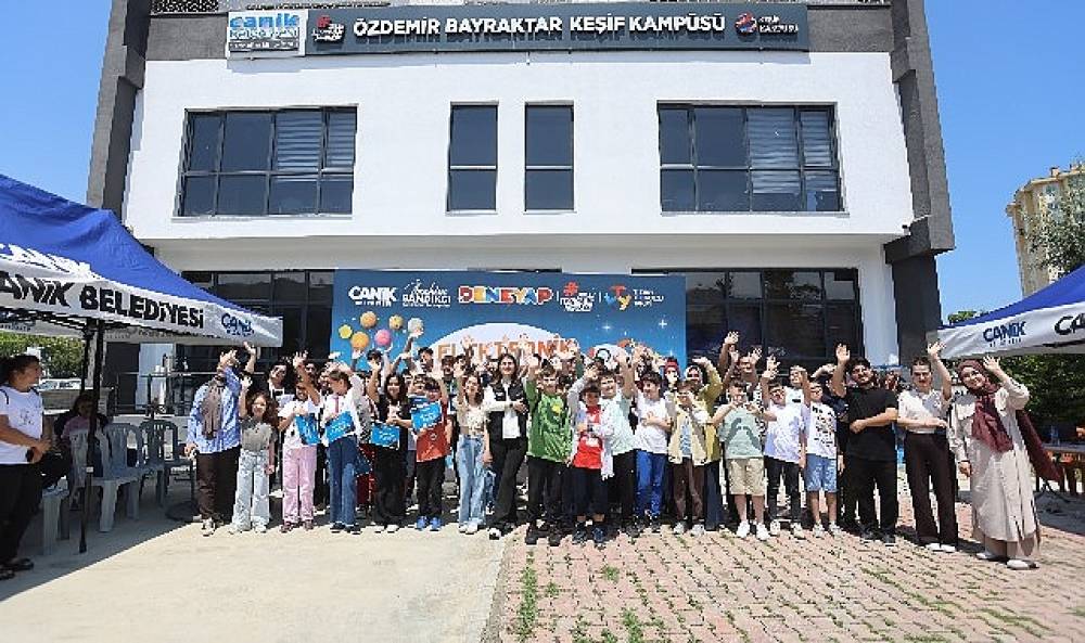 Fikirleri İle Parlayan Gelecek Nesiller