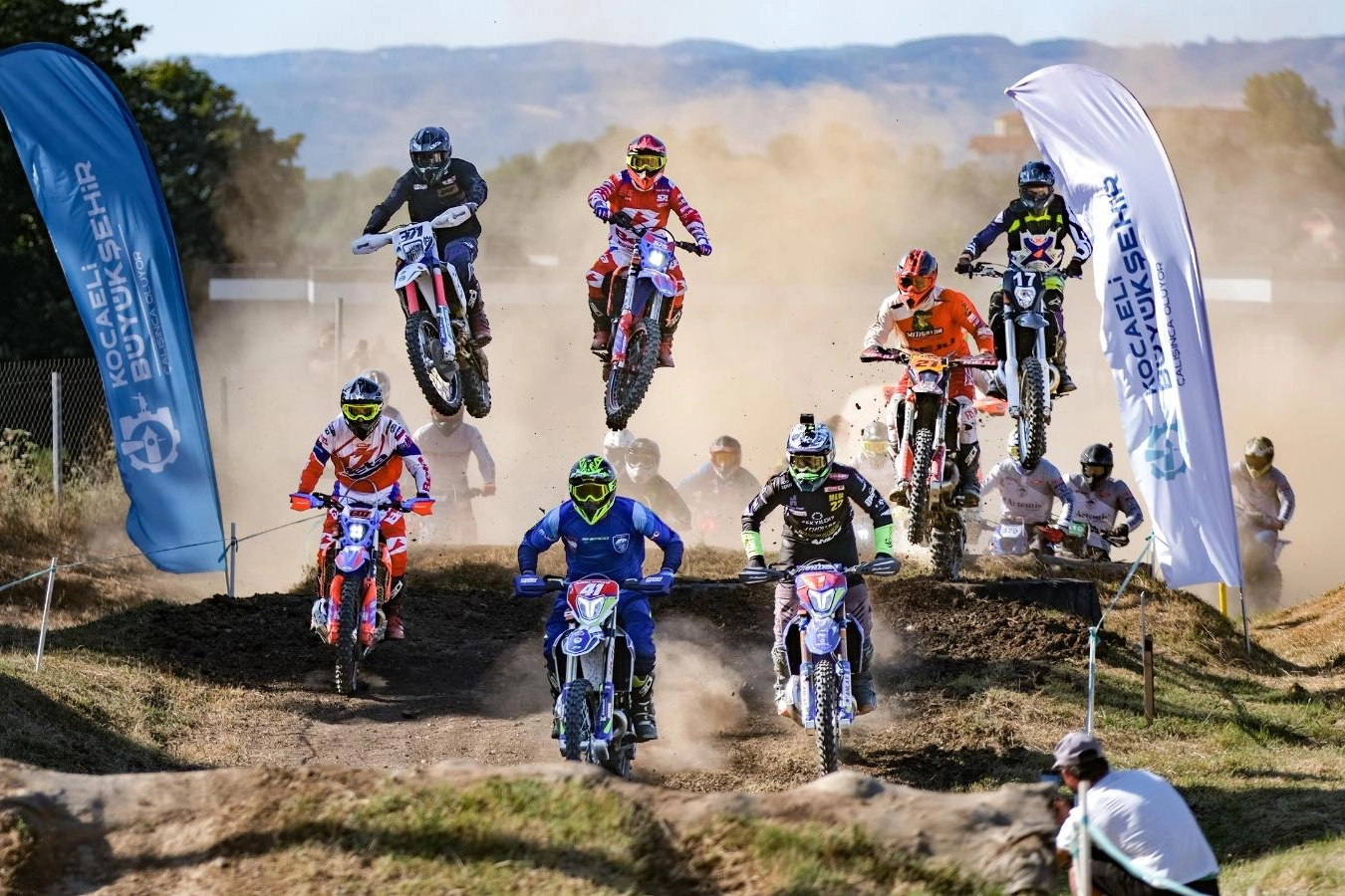 Kartepe'de Nefes Kesen Süper Enduro Şampiyonası