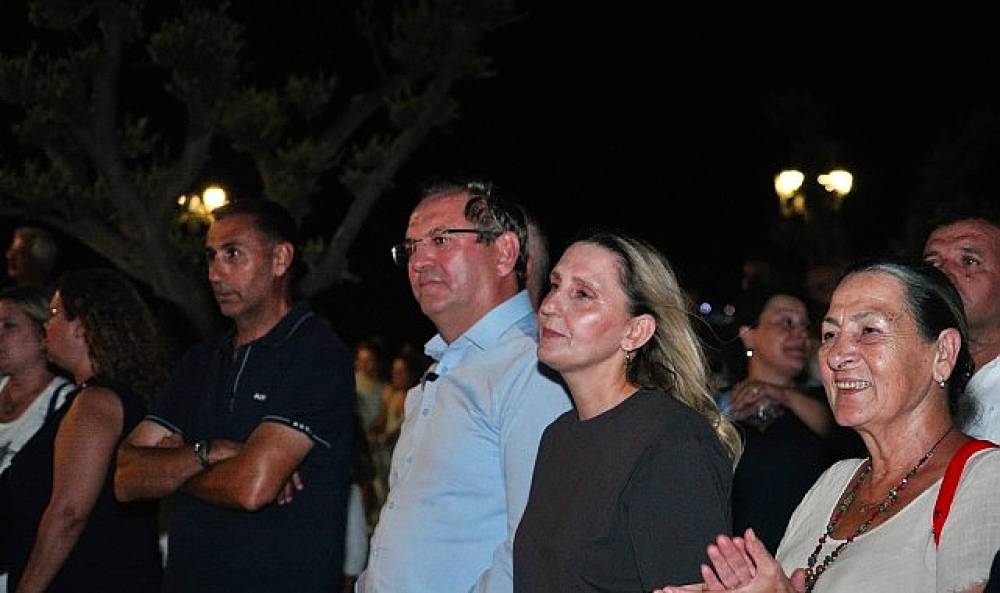 Ayvalık, Tarihi G&uuml;mr&uuml;k Meydanı'na Kavuştu