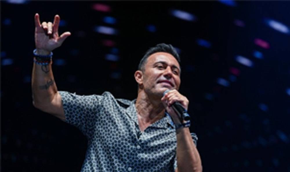 İzmir Fuarı Çim Konserleri Coşturmaya Devam Ediyor