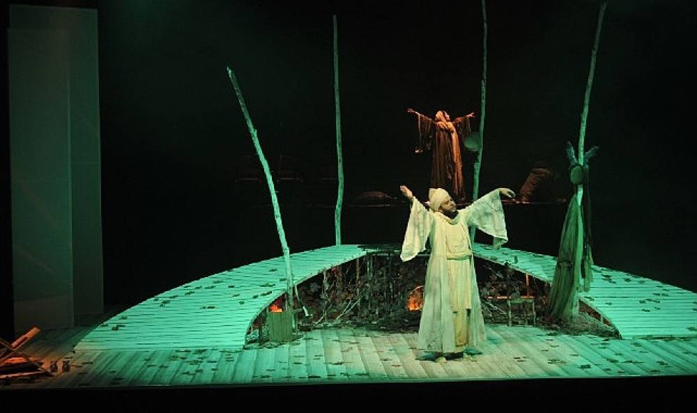 Kocaeli Şehir Tiyatroları'ndan iki özel oyun