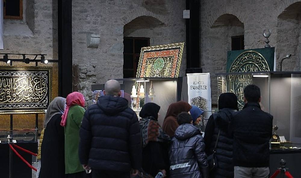 Başkan Altay T&uuml;m Konyalıları Mukaddes Emanetler Sergisi'ni G&ouml;rmeye Davet Etti