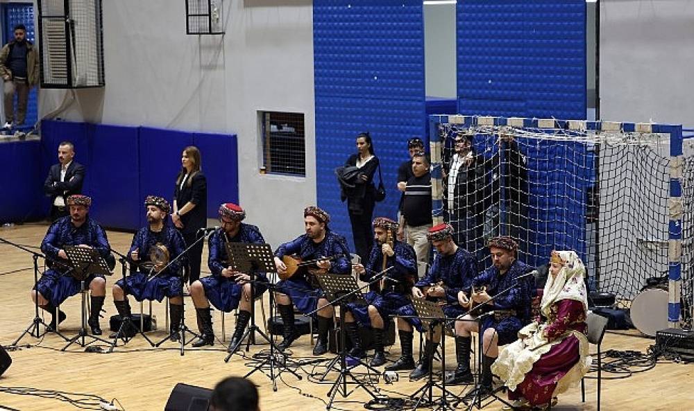 Başkan &Ccedil;er&ccedil;ioğlu'nun Destekleriyle Aydın B&uuml;y&uuml;kşehir Belediyespor'dan Halk Oyunlarında Birincilik