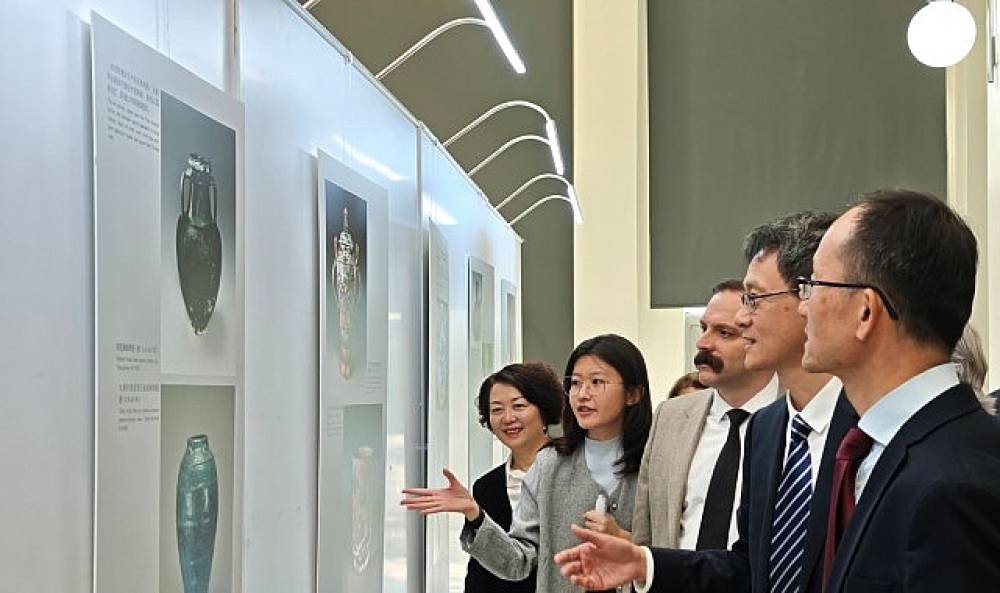 T&uuml;rkiye- &Ccedil;in diplomatik ilişkilerinin 55. yılı sergiyle kutlanıyor