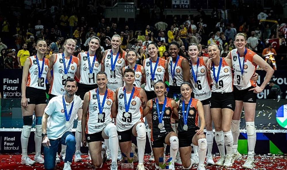 Beymen Club'dan Avrupa İkincisi Eczacıbaşı Dynavit'e Tebrik