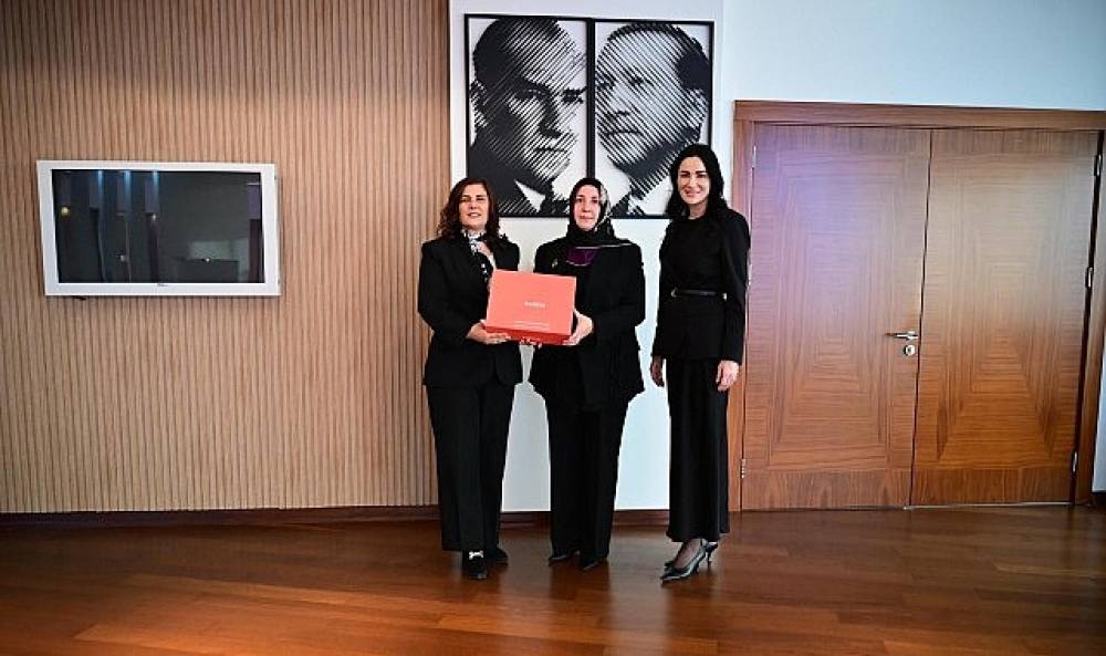 Başkan &Ccedil;er&ccedil;ioğlu'na Milletvekili Sarıbaş ve KADEM Aydın İl Temsilcisi Akıcı'dan Ziyaret