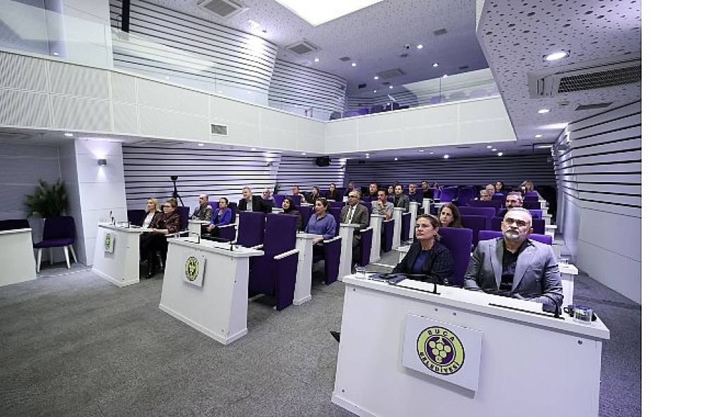 Buca Belediyesi'nden yapay zek&acirc; destekli yeni d&ouml;nem: ulakBELL hizmete girdi