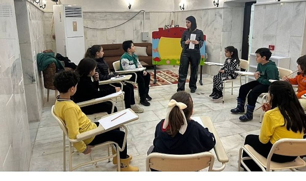 Gemlik'te Kadın ve &Ccedil;ocuklara &Uuml;cretsiz İngilizce Eğitimi Başladı