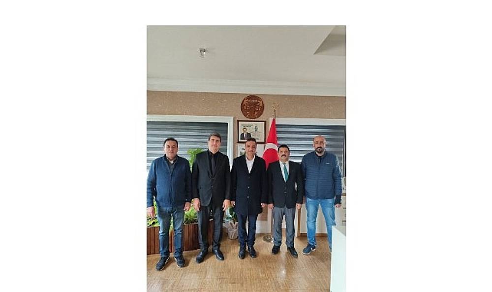 &Ccedil;elik'ten Başkan Vekili H&uuml;seyin &Ccedil;elik'e ziyaret 