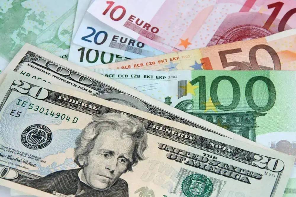 DOLAR VE EURO 9 MAYIS SABAHINA YÜKSELİŞLE BAŞLADI