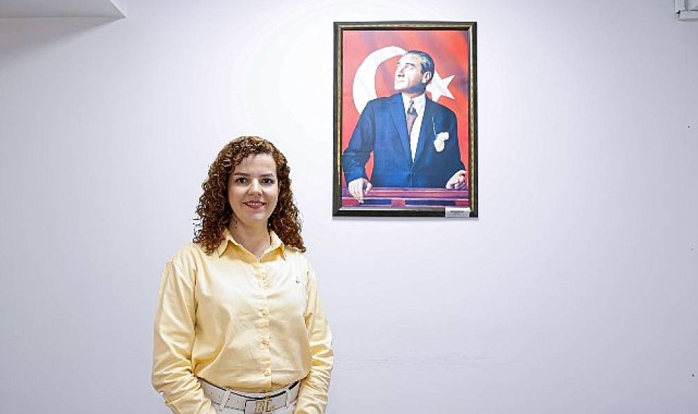 B&uuml;y&uuml;kşehir'in Ağız ve Diş Sağlığına &uuml;cretsiz dokunuşu yoğun ilgi g&ouml;r&uuml;yor