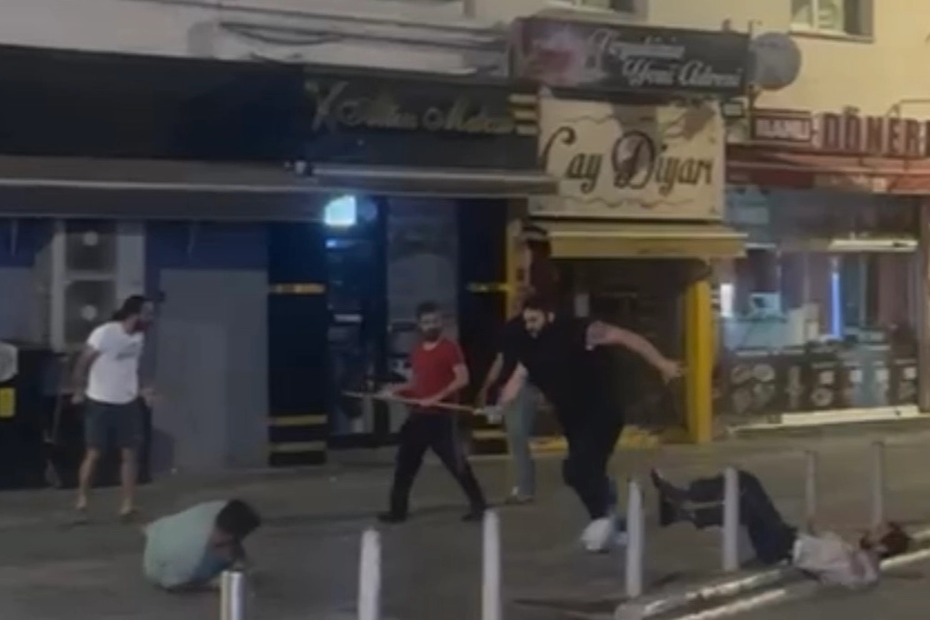 Düzce'de Gergin Sokak Kavgası: 3 Yaralı