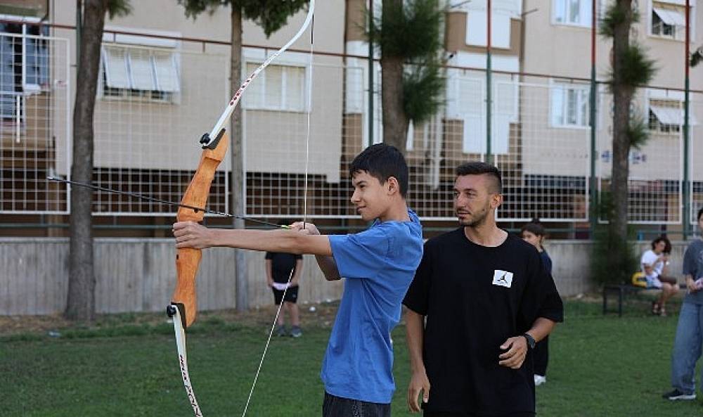 Aydın'da Çocuklar Okçulukla Tanışıyor
