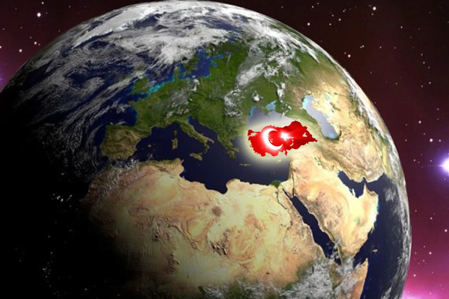 Türkiye’nin 2024 Nüfus Projeksiyonu: Gençlik ve Yaşlanma Dengesi 