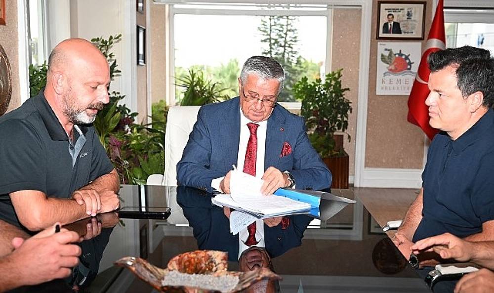 Kemer Belediyesi'nde İşçiler İçin Anlaşma Sağlandı