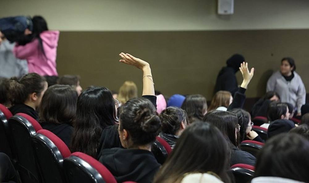 Bakırköy Belediyesi'nden Gönüllülerle Afet Hazırlığı