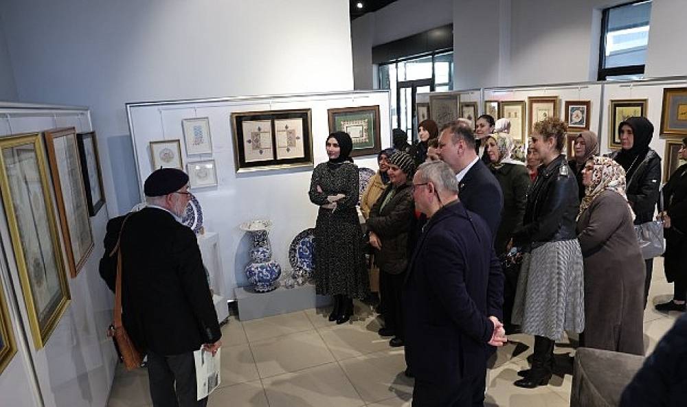 Kartepe'de Ebru Sanatı &Uuml;zerine S&ouml;yleşi