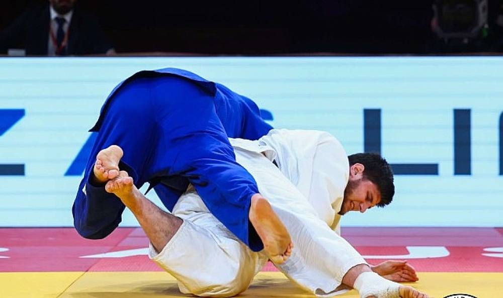 Tataroğlu'ndan Avusturya'da altın zafer